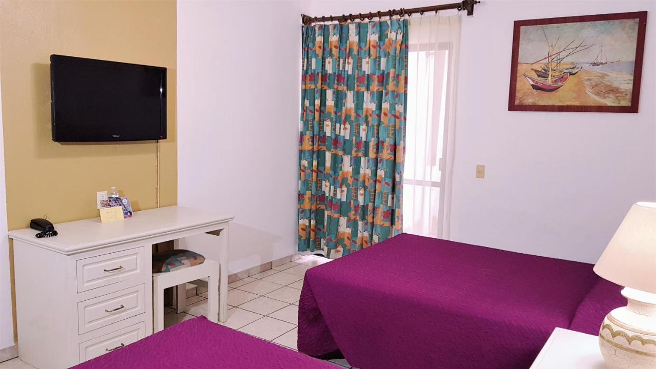 Hotel Costa Brava Manzanillo Bagian luar foto