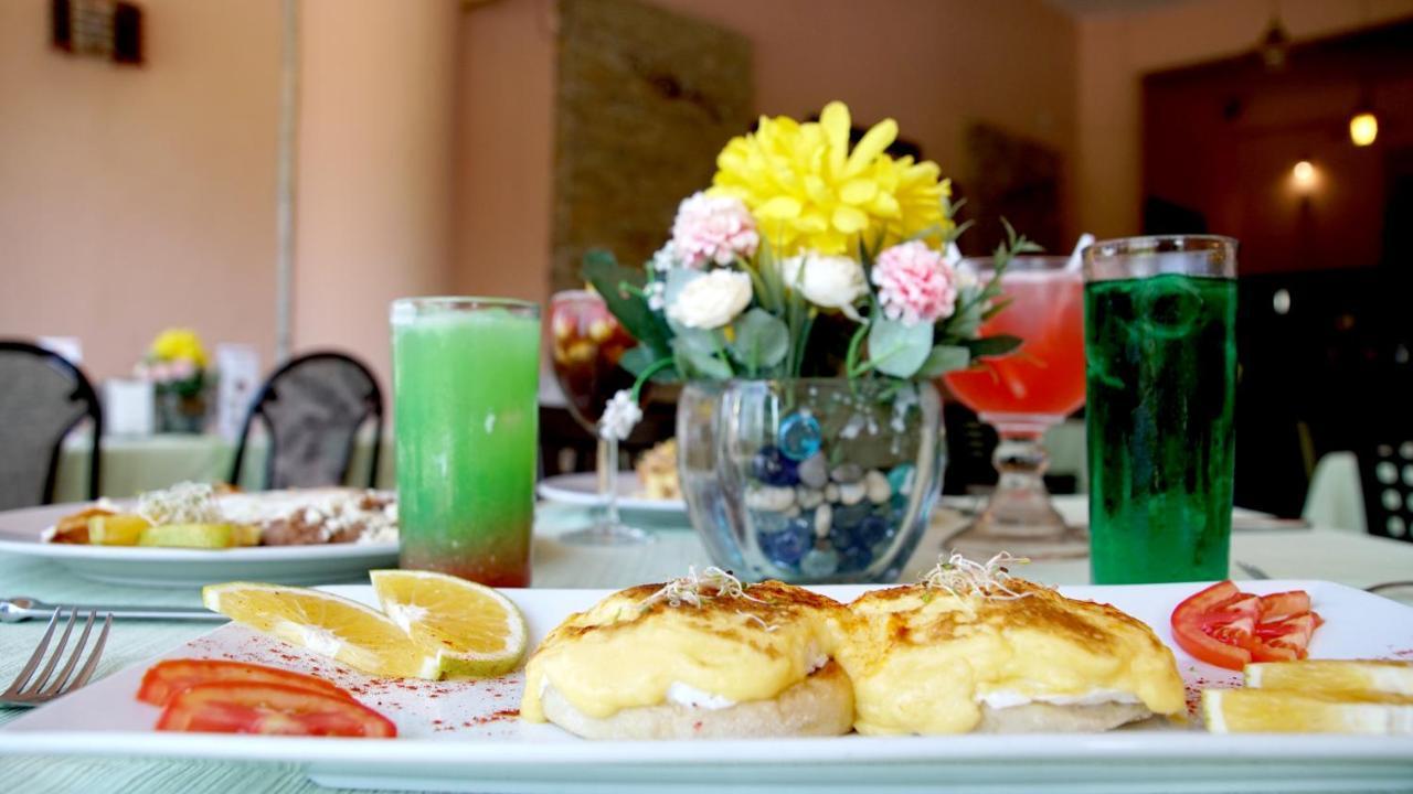 Hotel Costa Brava Manzanillo Bagian luar foto